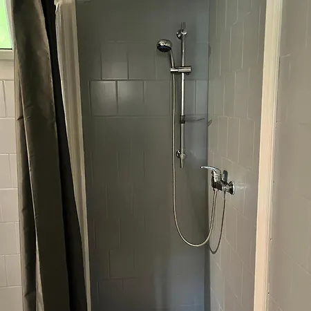 Gasthuis Pafrany Vendeghaz *